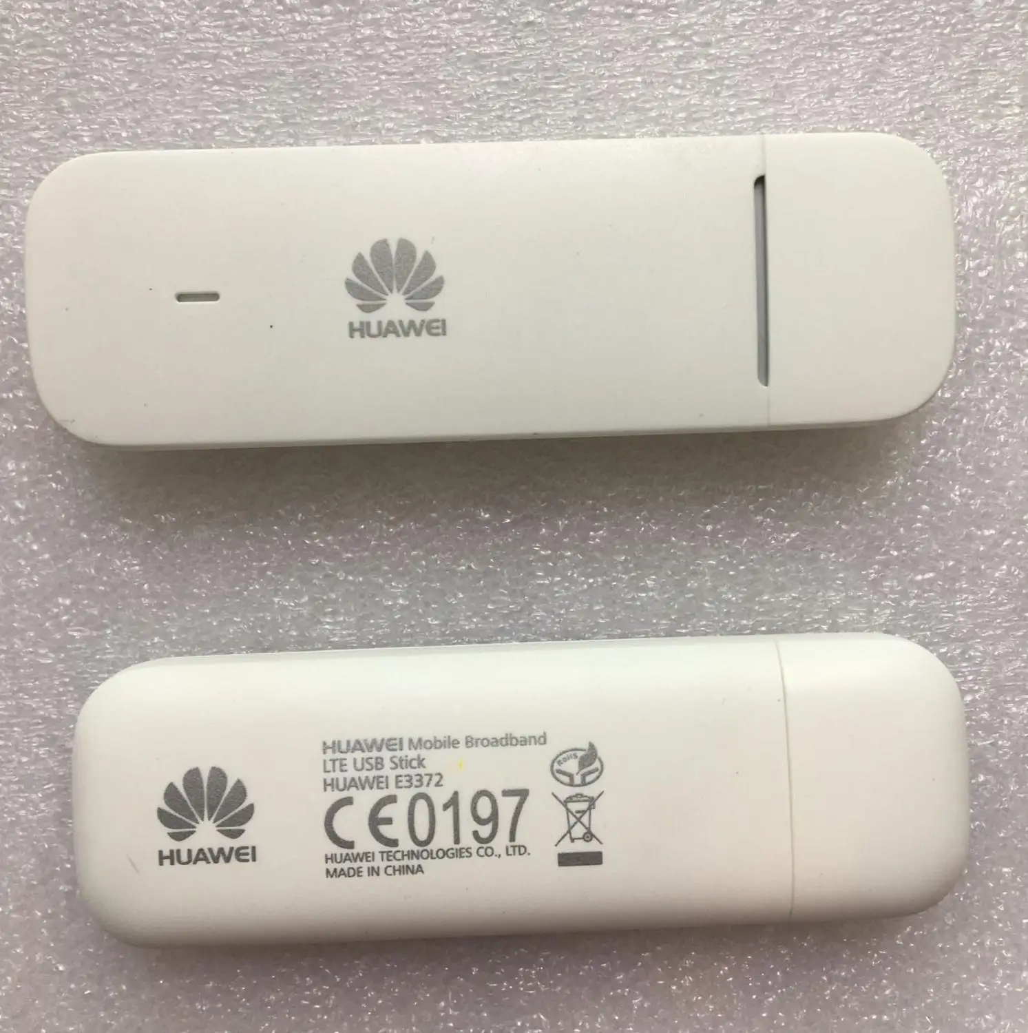 Standard white Разблокированный huawei E3372 E3372h-153 с антенной 4G LTE Dongle мобильный широкополосный USB модемы 4G модем LTE модем - Цвет: Standard white