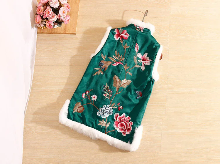 High-end New Autumn Women Cotton Vest Top Stitching Rabbit Hair Chinese Style Retro Embroidery Elegant Lady Sleeveless Vest