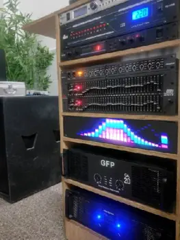 

Full color music spectrum display128*32 RGB pixels AGC automatic control. 1U 2U 3U SIZE combination 64 kinds
