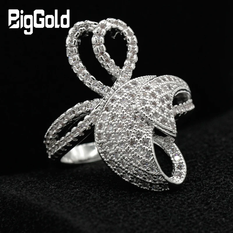 Женское медное кольцо с ромдиевым покрытием любовным сердцем и прозрачным