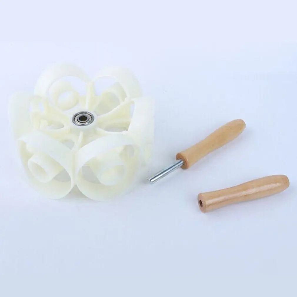 Manual plastic 6-circle donut cutter doughnut biscuit cookie fondant dough maker wood handle for bakery gadgets