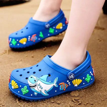 

2020 Summer Clogs Kids Shoes Cartoon shark for girls boys EVA children shoes Water Beach Non-Slip Fashion Garden Kids slippers