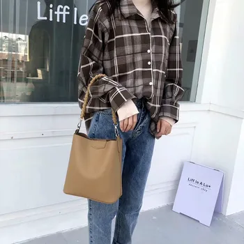 

Summer simple solid color Soft face handbag temperament casual shoulder diagonal bag large capacity bucket bag