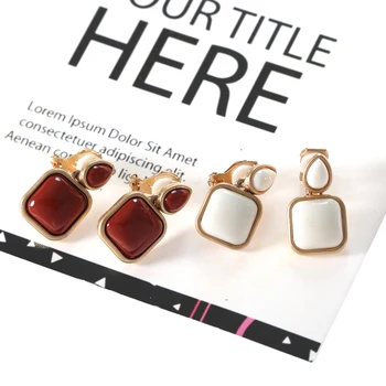 

New contracted temperament of restoring ancient ways earring red brief paragraph geometric earrings adorn article