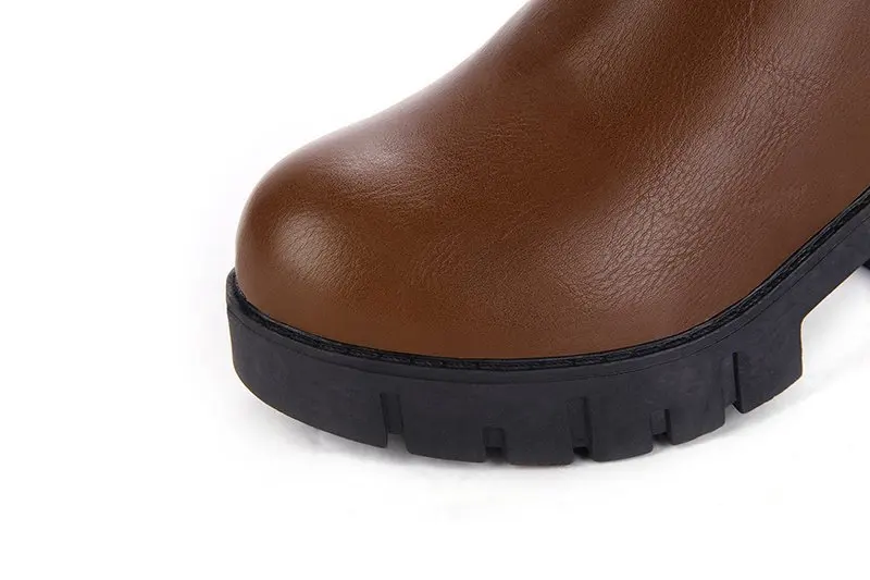 4654500649_727619687