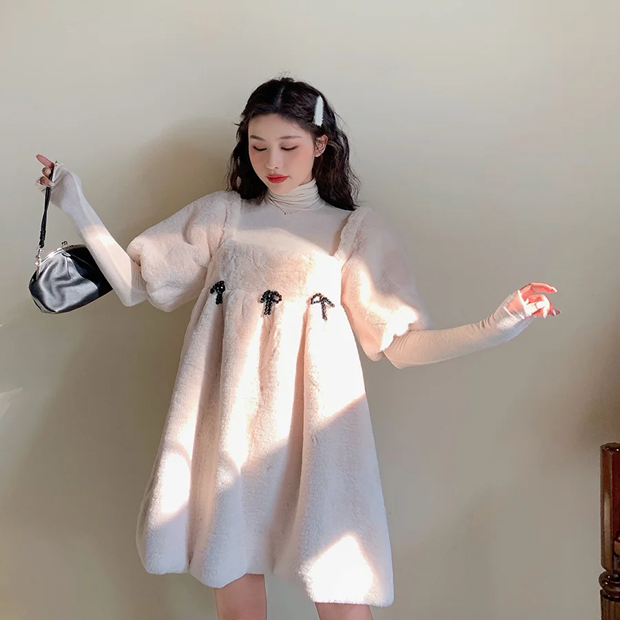WHITNEY WANG Зимняя мода уличная одежда винтажный стиль квадратный воротник с пышными рукавами Бисероплетение бант бархатное платье женские вечерние платья