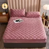 Soft Thicken Plush Quilted Mattress Cover Floral Embroidery Pad Protector Cover Customized Fitted Sheet Not Including Pillowcase ► Photo 1/6