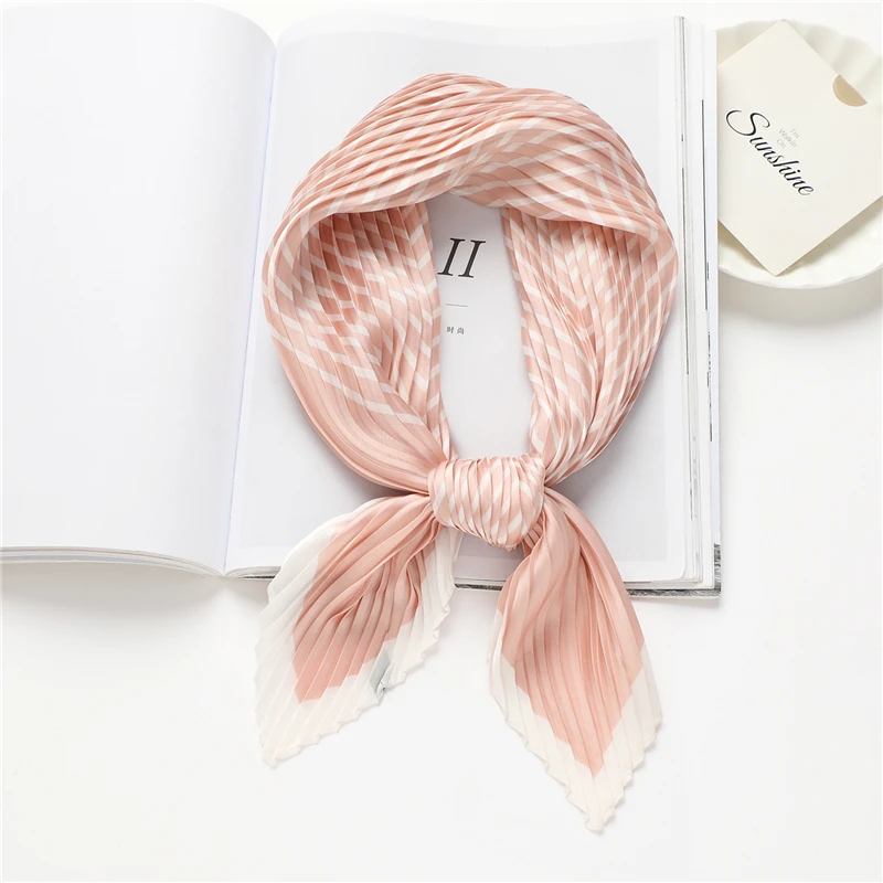 

2022 Vintage Crinkle Print Square Scarf for Hair Silk Shawl Head Wraps Elegant Neckerchief Female Headband Foulard Hijab Bandana