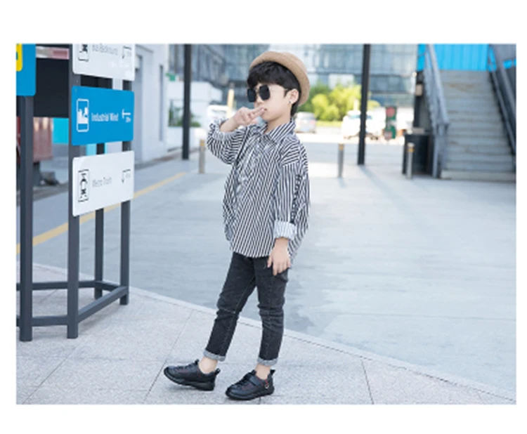 Новинка г.; осенние тонкие туфли с застежкой-липучкой; детская кожаная обувь; модная повседневная детская обувь для студентов