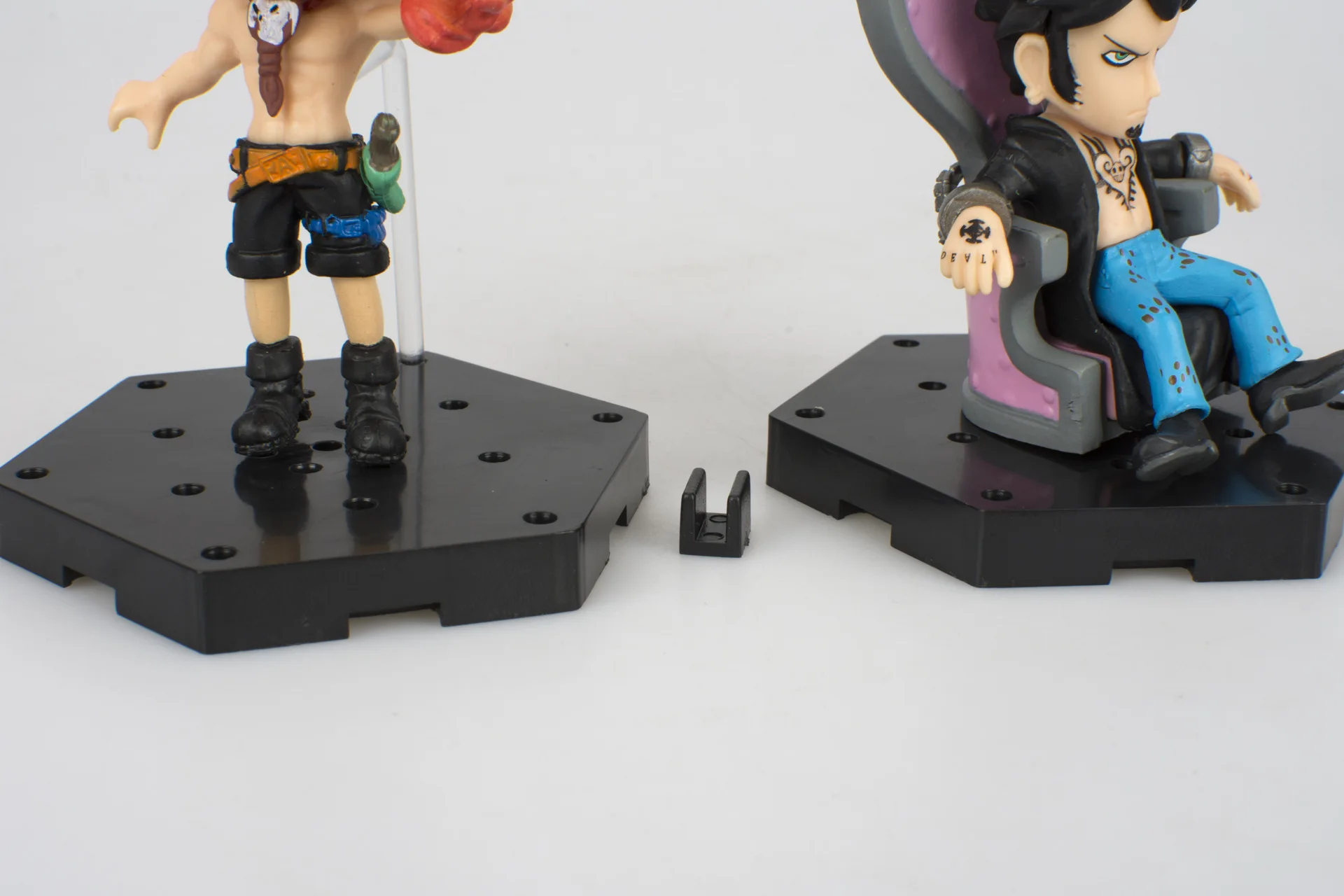 Горячая 4-one piece Аниме-игрушка Luffy Luo Ace Garage Kit Saab Roof украшения креативные подарки модель