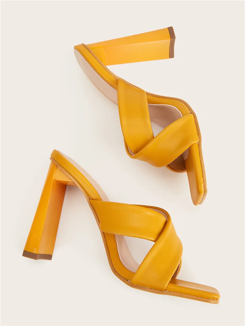 Sandália Mule Toe
