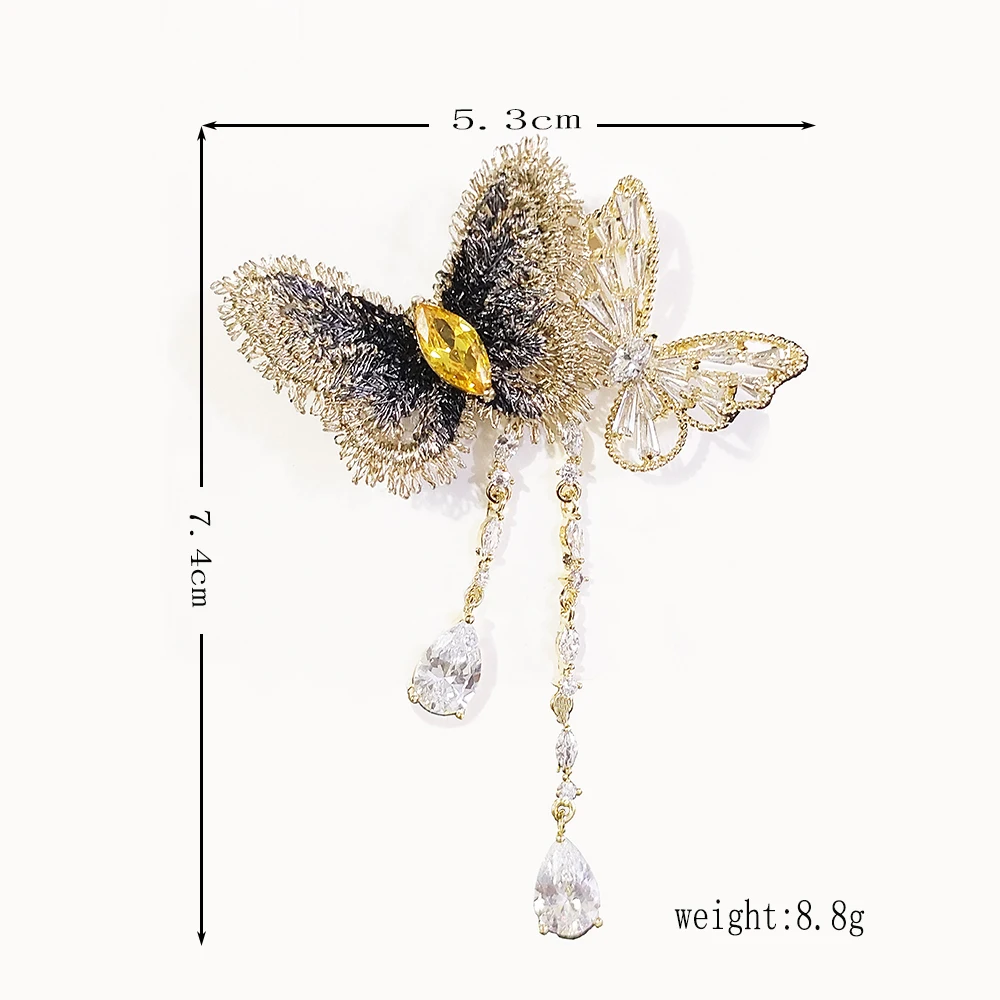 Blucome 2021 New Design Crystal Butterflies Brooch Corsage for Women Girls Wedding Party Accessories Gift Luxury Butterfly Pins