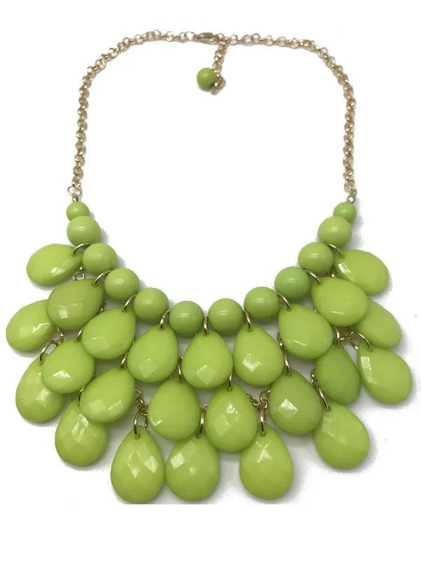 Europe And America Multi-color Water Droplet Surface Cutting Beads Necklace Short Necklace Hand-woven Fan-shaped Resin Necklace