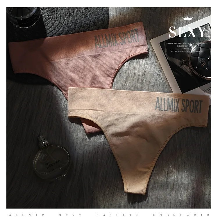 12811539068_1643632065