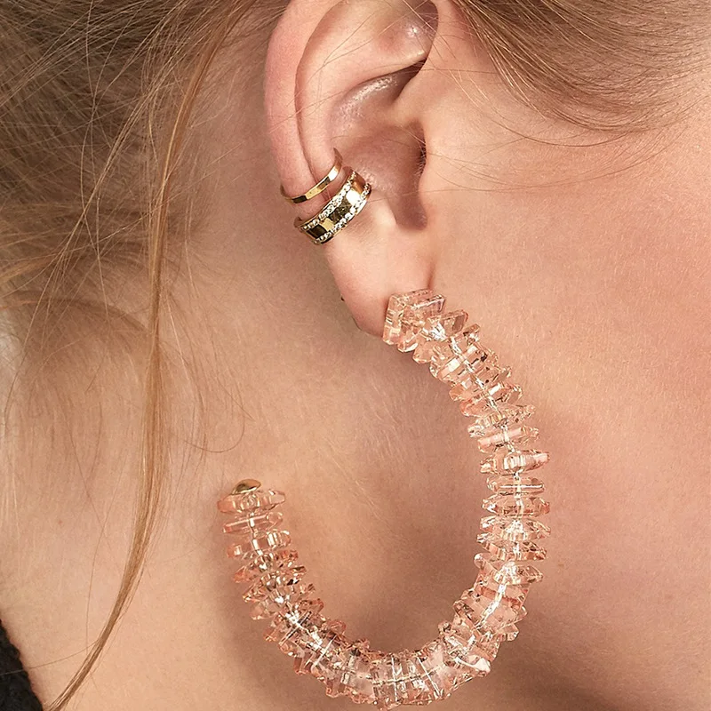 

2019 New Street Style Lady's Gold Silver Rose Gold Color Embossing Metal Hoop Earring Geometric C Shape Statement Earring