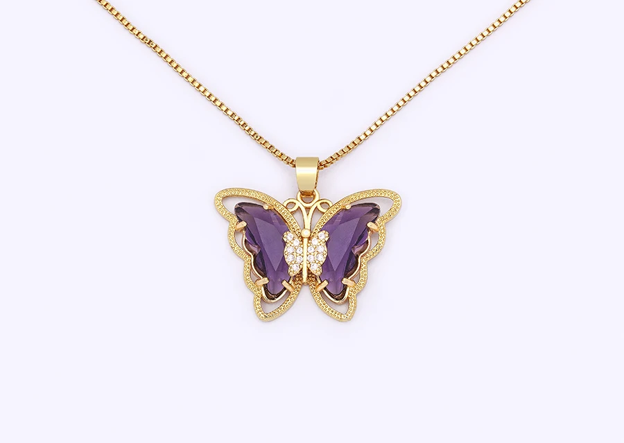 Colar Ouro 18k Pingente Borboleta Zircônias é um símbolo de transformação e renovação! Este colar é uma escolha perfeita para quem deseja celebrar uma nova etapa em sua vida.  O Colar de Ouro 18k Pingente Borboleta Zircônia é perfeito para usar em ocasiões especiais para realçara a sua beleza e força interior.  Cor: roxa