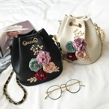 

2020 New Women'S Flowers Bucket Bags With Chain Drawstring Female Pu Leather Fashion Shoulder School Bag Crossbody Bucket Bag