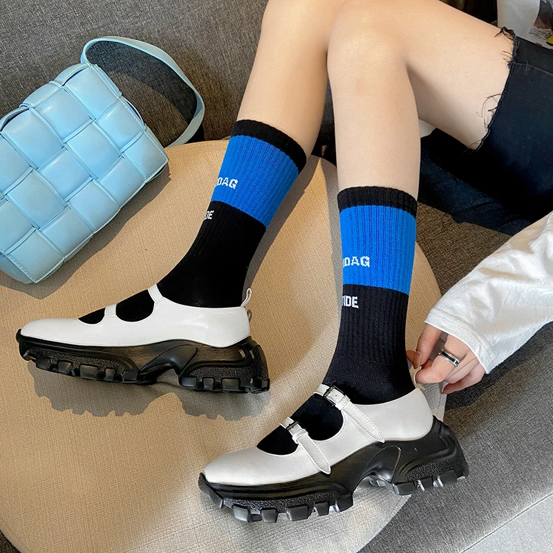 

2020 new spring and autumn retro leather women's shoes one-word buckle belt platform platform shoes small leather shoes X318