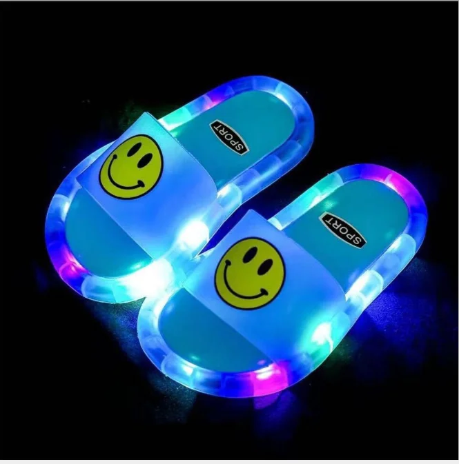 Zapatillas con LED luminosas para niños y niñas, sandalias de PVC antideslizantes de pato para playa, cara sonriente, azul, 2021
