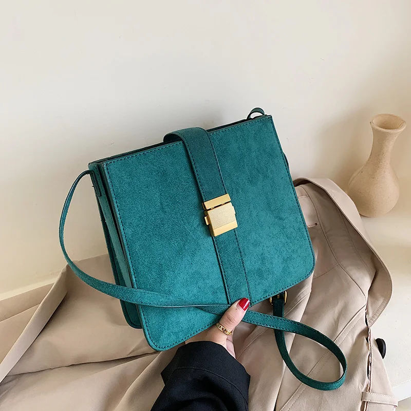 Vintage suede lady crossbody bag winter Fashion New velvet Women's Designer Handbag Casual Shoulder Messenger Bag - Цвет: Зеленый