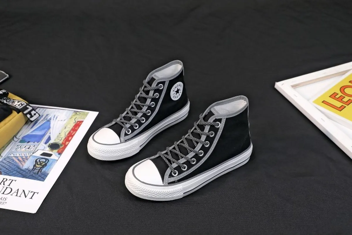 

High Top Canvas Shoes 2020 New spring Trendy Pattern Women Sneakers for Female Leisure Flats Luminous Vulcanize Shoes K18-3