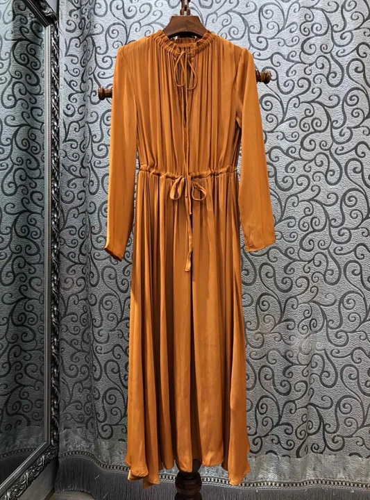 

2019 Early autumn new women's round collar, plain pleated waist tie, waist-length dress 814