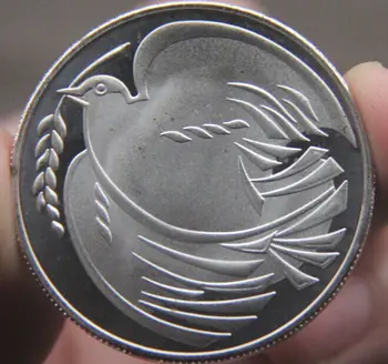 

British Peace Dove 40mm Commemorative Silver Plated Coin Souvenir Challenge Collectible Coins Collection Art Craft