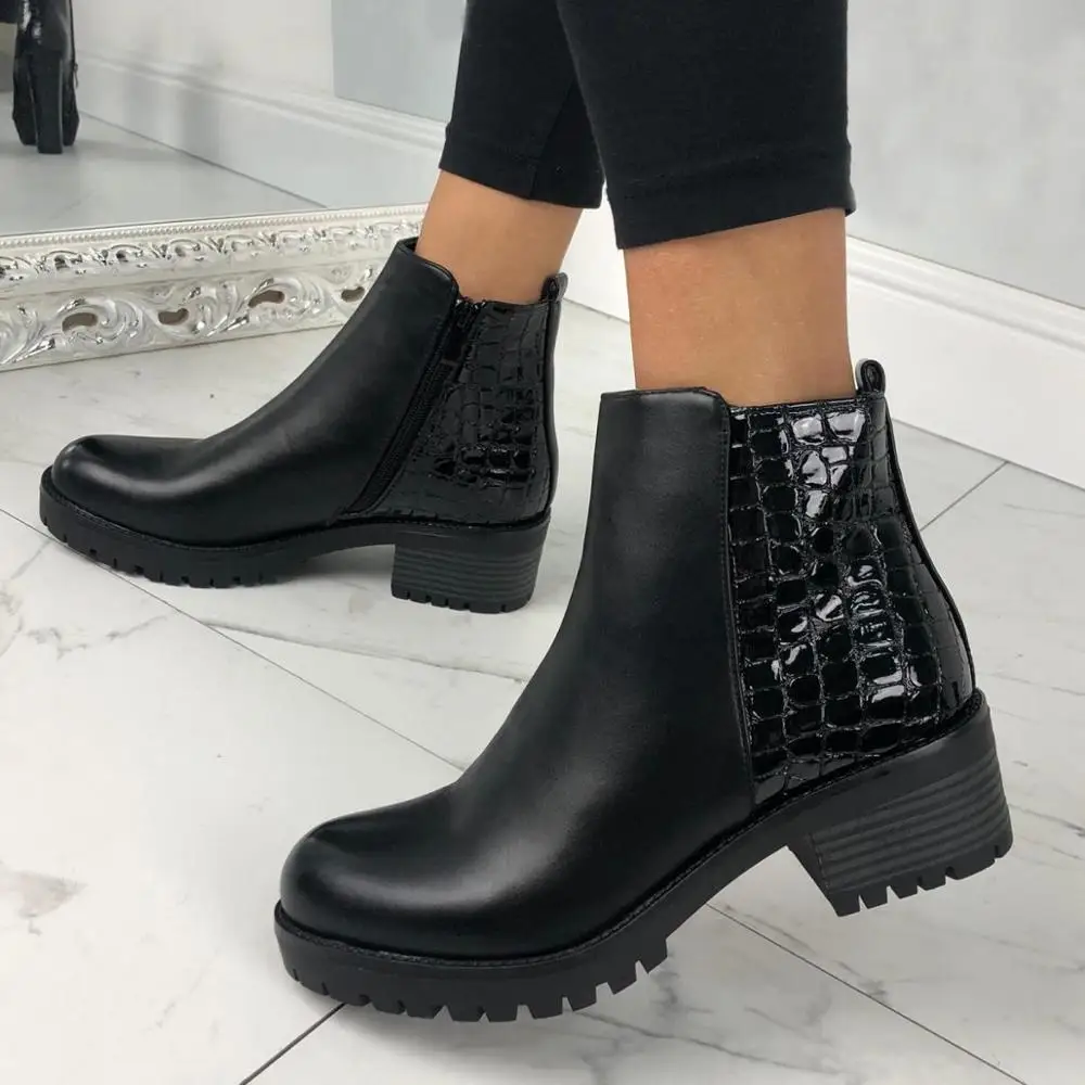 

[GOGD]Woman Boots Winter Ankle Chelsea Boots Woman Shoes Beads Short Boots Ladies Waterproof Black