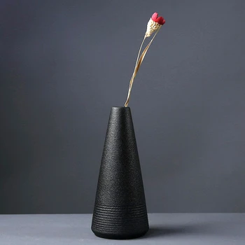 

2020 New Hot Sale Black Ceramic Flower Arrangement Small Vase Home Decoration Small Vase Desktop Decoration Crafts