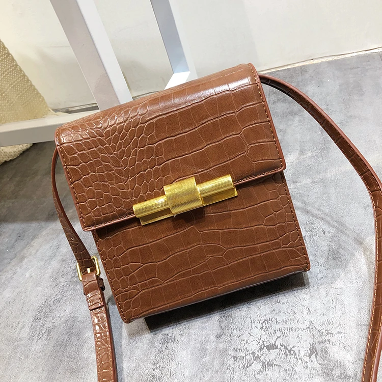Women Bag Small Square Bag Square Box Bag Simple and Versatile New Style One Shoulder Messenger Bag