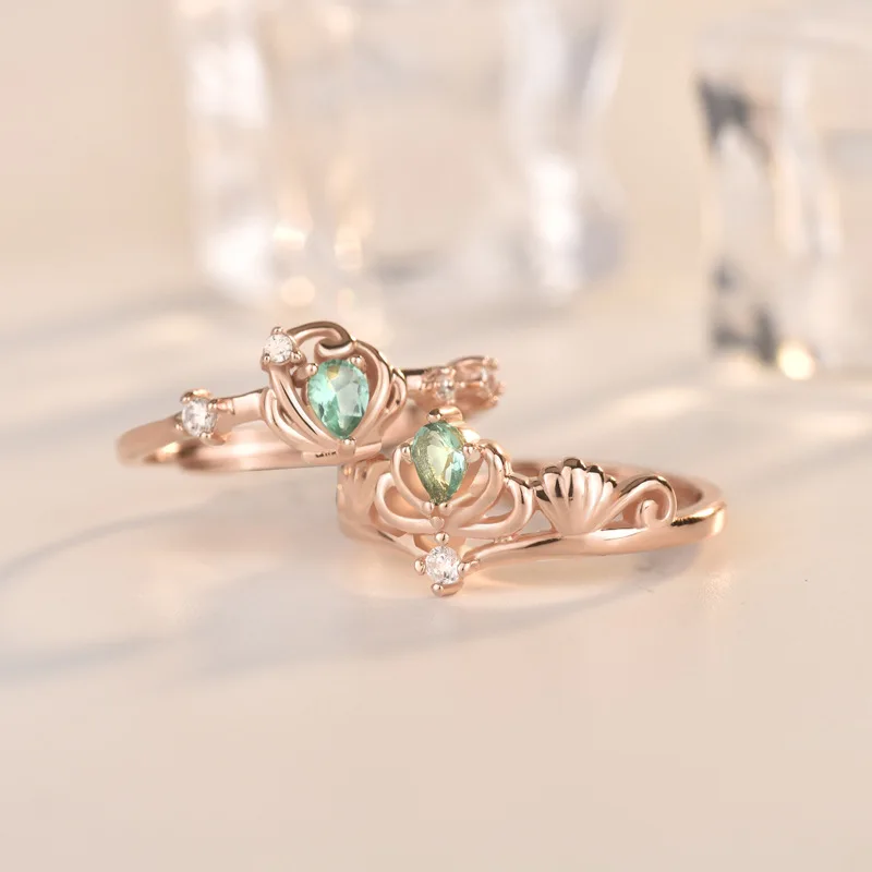 

S925 silver fold with Avocado Green Zircon Ring
