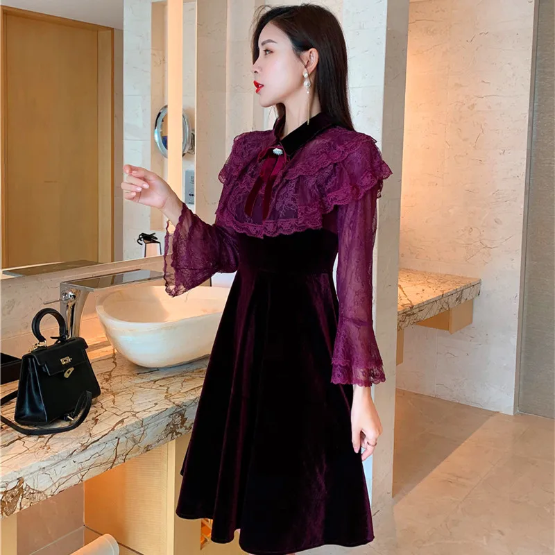 Autumn Winter Designer Lace Flare Sleeve Patchwork Velvet Dress Women Vintage Bowknot Ruffles Turn-Down Collar Mini Dress