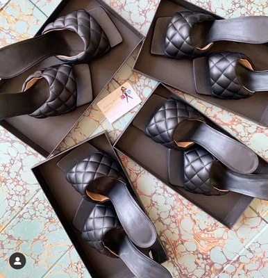 

2019 new sandals sipper suquare text high heels sipper suquare toe sandals