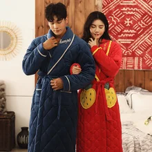 2019 New Young Men Women Winter Bathrobe Thick Warm Plus Velvet Cotton Robe Letters Strawberry Embroidery Home Dressing Gown 2019 New Young Men Women Winter Bathrobe Thick Warm Plus Velvet Cotton Robe Letters Strawberry Embroidery Home Dressing Gown