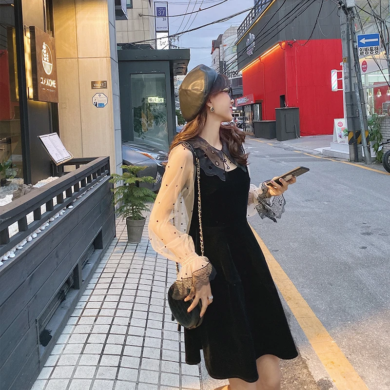 Женское бархатное платье в сеточку MISHOW облегающее средней длины горошек с