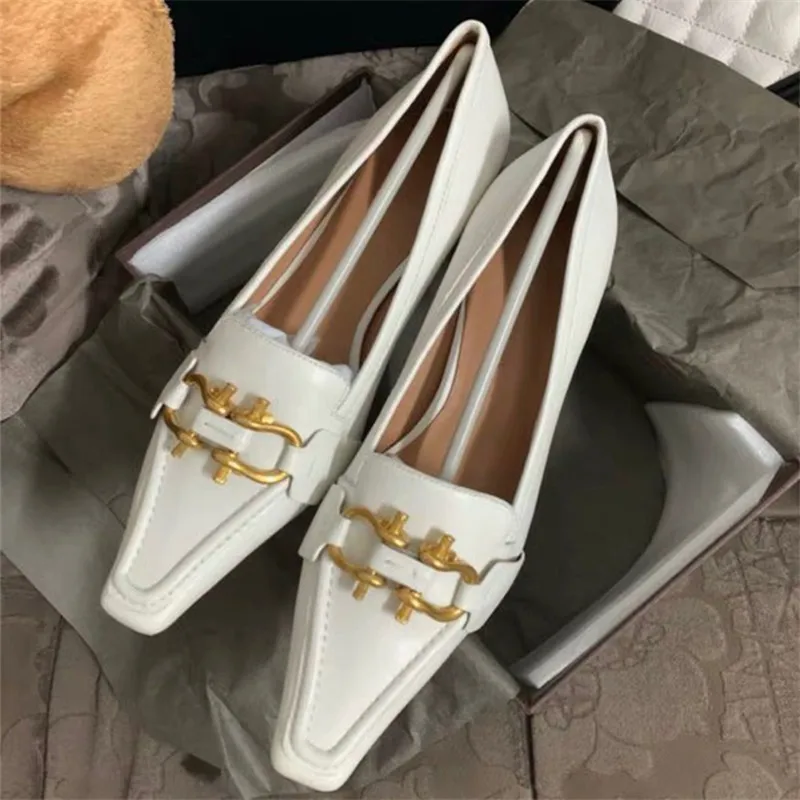 Обувь с пряжкой; Zapatos De Mujer; женская кожаная обувь с острым носком; Sapatos Feminino; женская повседневная обувь на низком каблуке с закрытым носком