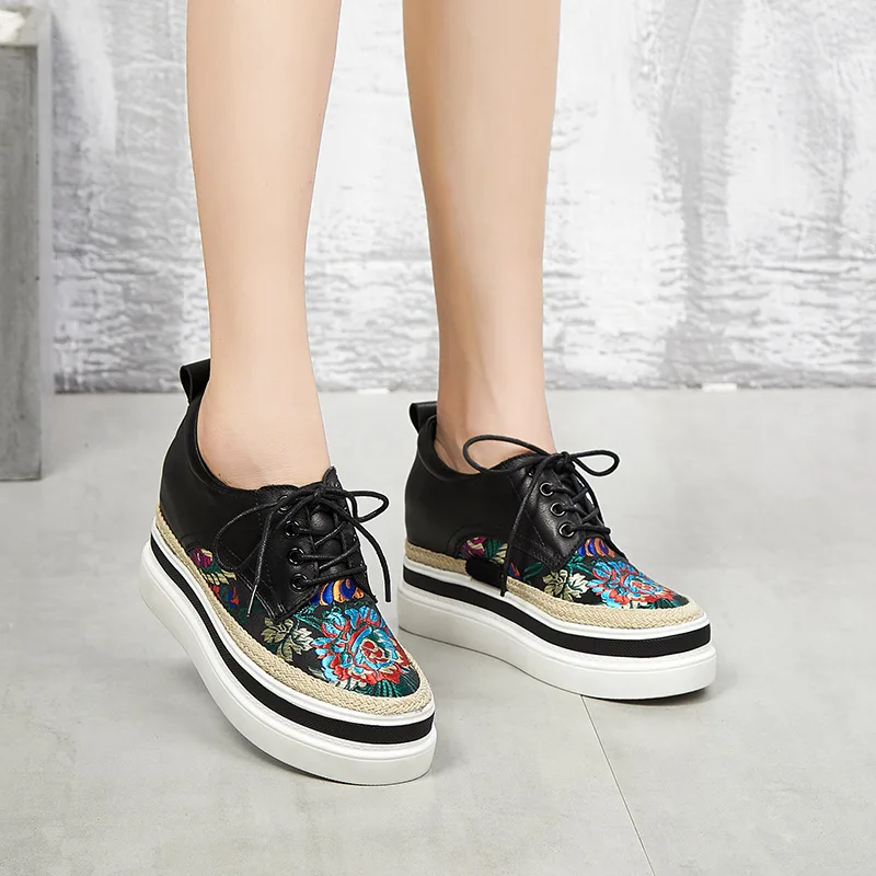 

2019 Spring And Autumn Genuine Leather Thick Bottomed WOMEN'S Shoes Embroidery Platform Loafers Elevator Weaving Shoes for Four