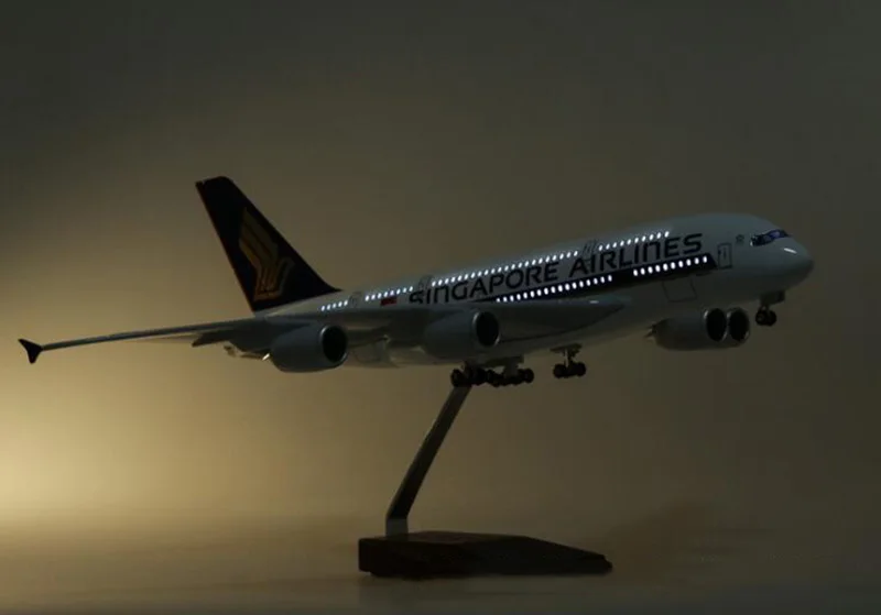 1/160 масштаб 50,5 см самолет Airbus A380 Сингапур Авиакомпания Модель W светильник и колесо литой пластик Смола самолет для сбора игрушек