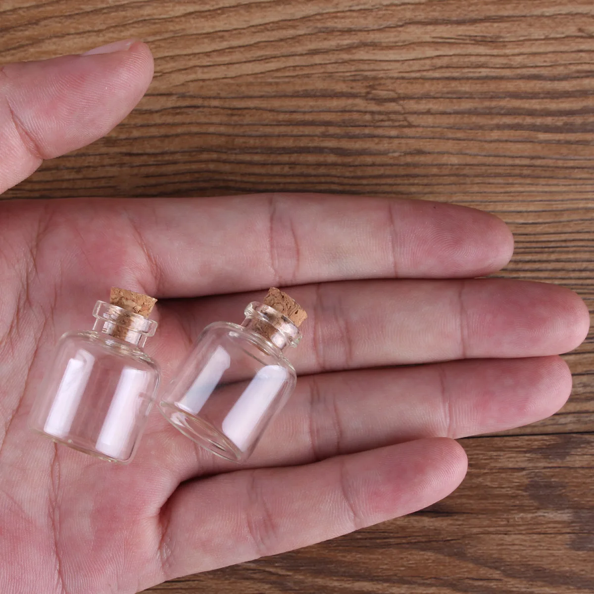 wholesale 100 pieces 4ml 22*28mm Glass Bottles with Cork Stopper Mini Glass Jars Glass Vials for DIY Crafts Gift 6