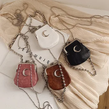 

2020 Fashion Chain Bag Moon Designer Women Shoulderbag Mini Phone Pouch Make Up Clutch Bag Hot Sale Korean Style Metal Purse