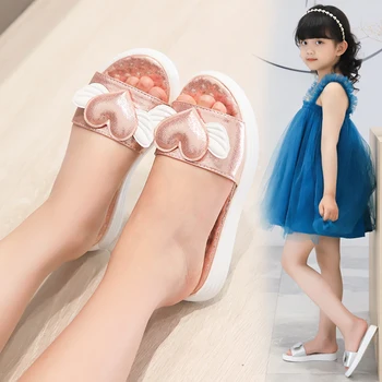 

Girls Love Slippers 2020 Fashion Summer New Kids Girls Pu Princess Indoor Home Comfortable Rubber Shoes Sandal Outside Girl Shoe