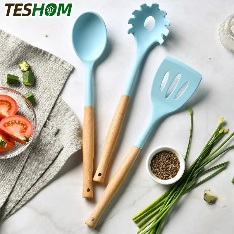 

3PCS Premium Silicone Utensils Set Non-stick Spoon Colander Spaghetti spoonWooden Handle Cookware Set Kitchen Tools
