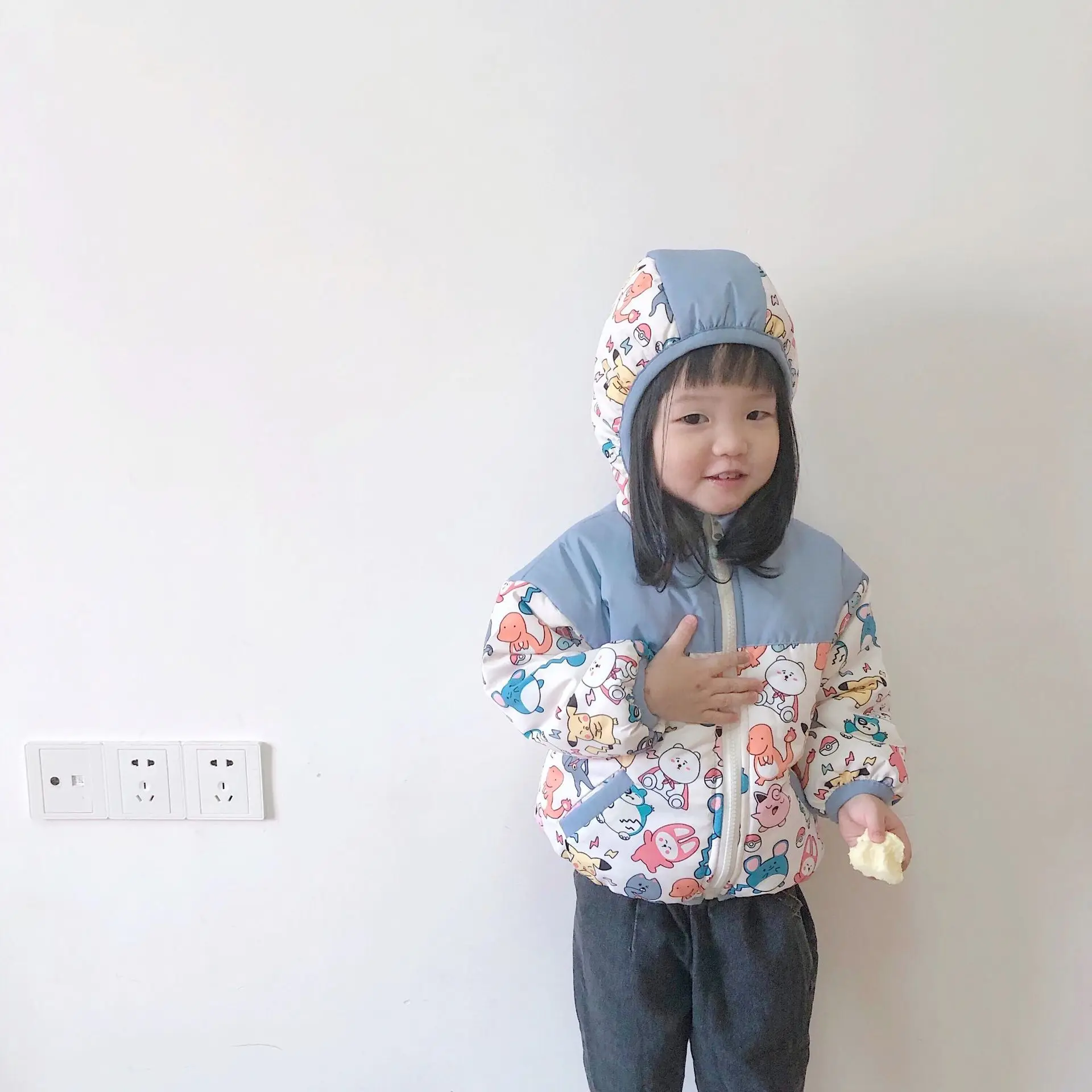Tonytaobaby/зимнее платье новая одежда для маленьких мальчиков и девочек теплая ветровка с героями мультфильмов, хлопковая одежда, парки зимнее пальто для девочек