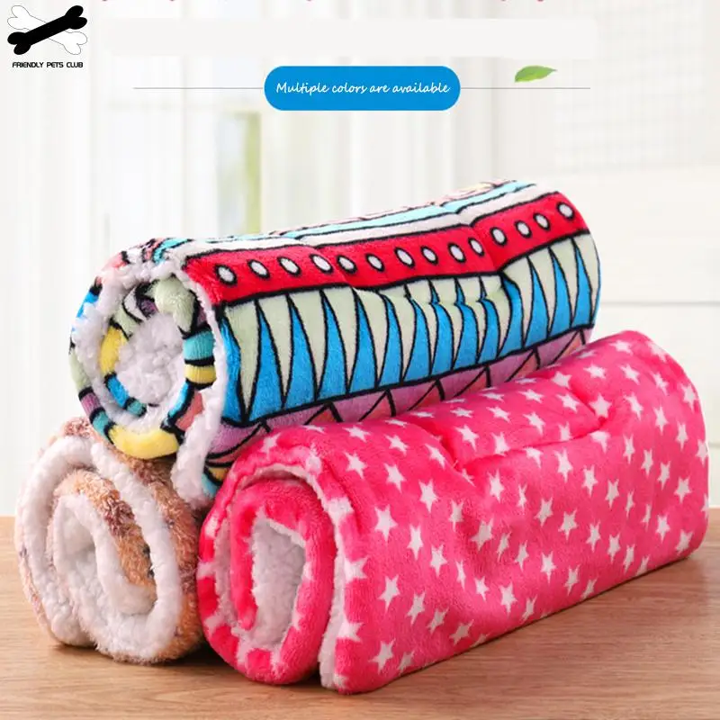 Winter Warm Pet Dog Soft Cushion Large Print Flannel Cotton Mattress Cat Pet Mat Bed Pad Rug Cartoon Printed Cat And Dog Pad