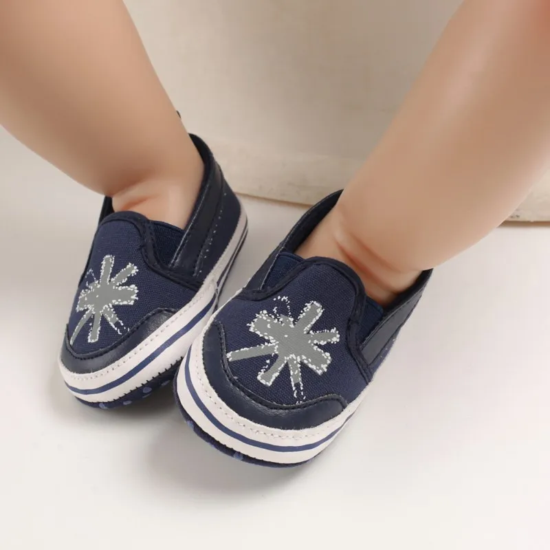 Детская обувь для мальчиков и девочек; обувь для малышей; мягкие туфли для малышей; милая однотонная подошва; обувь для новорожденных; обувь для малышей