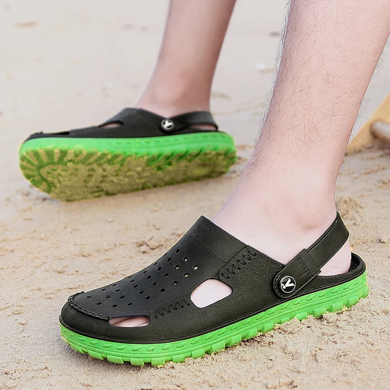 

2020 Summer Sandals for Beach Sports Women Men's Slip-on Shoes Slippers Female Male Croc Clogs Crocks Crocse Water Mules 056