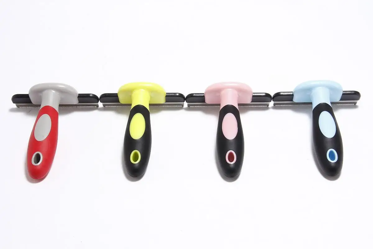 Pet hair removal comb (31). jpg