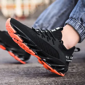 

Summer new blade explosion ins trend flying woven high soft bottom comfortable breathable shock men's casual shoes