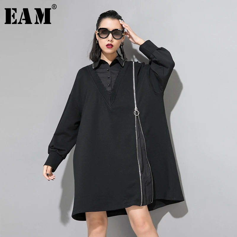 

[EAM] Loose Fit Zipper Spliced Oversize Sweatshirt New Stand Neck Long Sleeve Women Big Size Fashion Tide Autumn Winter 2019