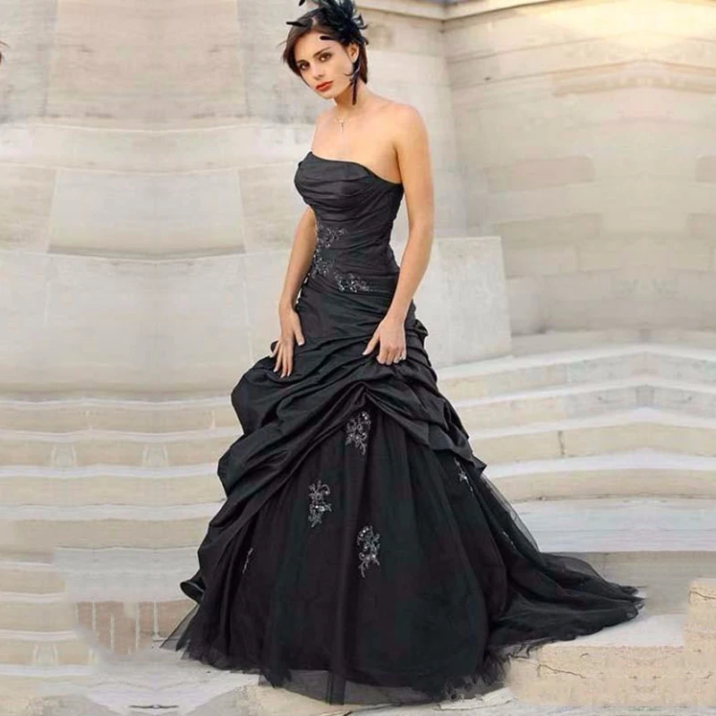 

Gothic Black Wedding Dresses A-line Strapless Taffeta Ruched Custom Made Vintage Wedding Gowns Bride Dresses 2020 Robe De Mariee